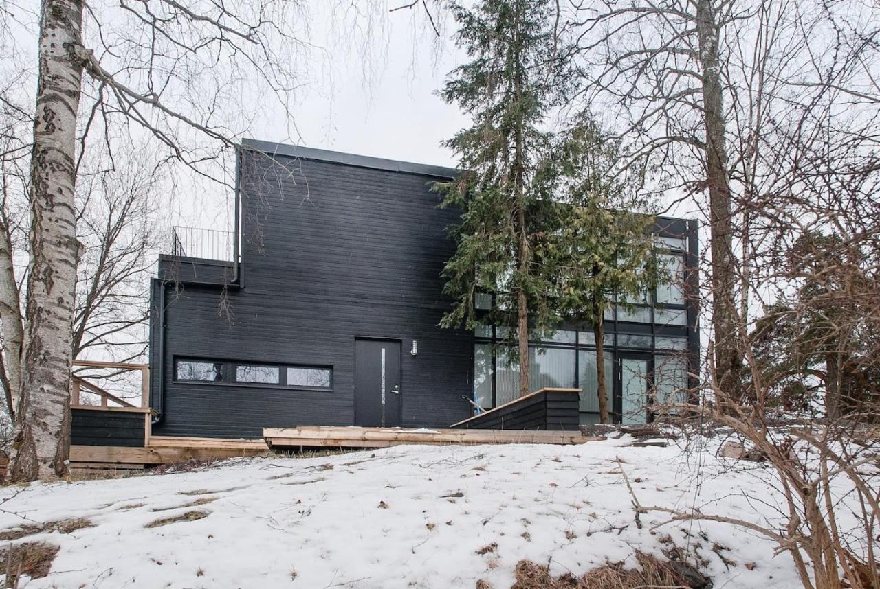 Villa Townhouse On Arlanda Stockholm Metro Line - Easy Checkin Sollentuna Exterior foto